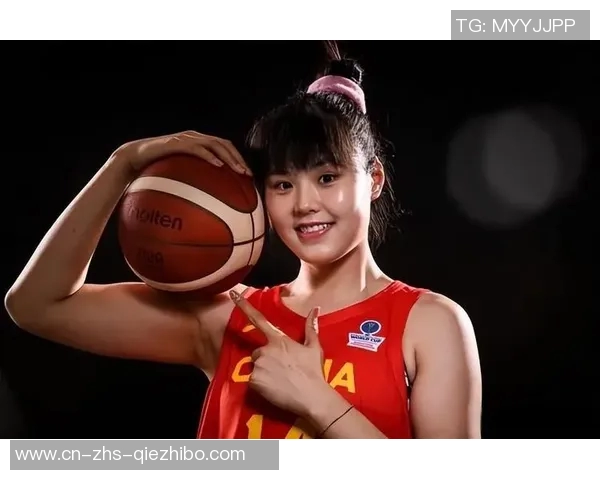 中国女篮新星李月汝表现出色砍下10分15篮板3助攻3盖帽助力球队胜利